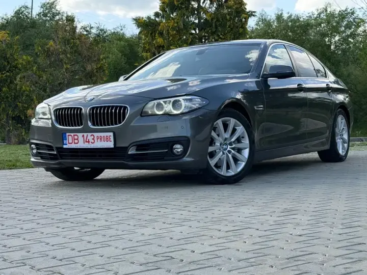 BMW Seria 5 F10/F11/F07 520d Aut.