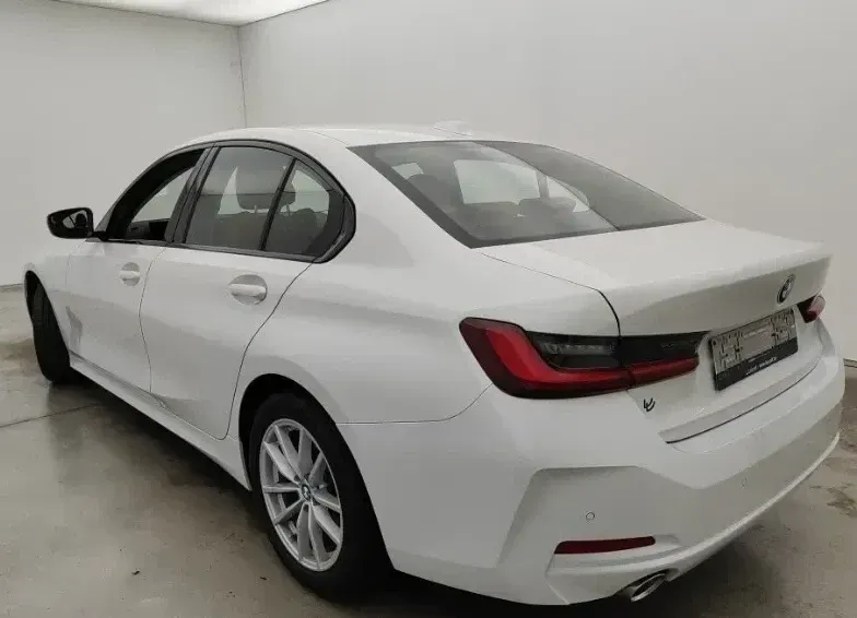 BMW Seria 3 G20/G21 — imagine 4