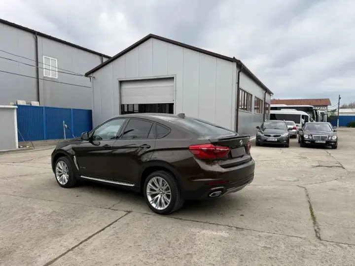 BMW X6 F16
