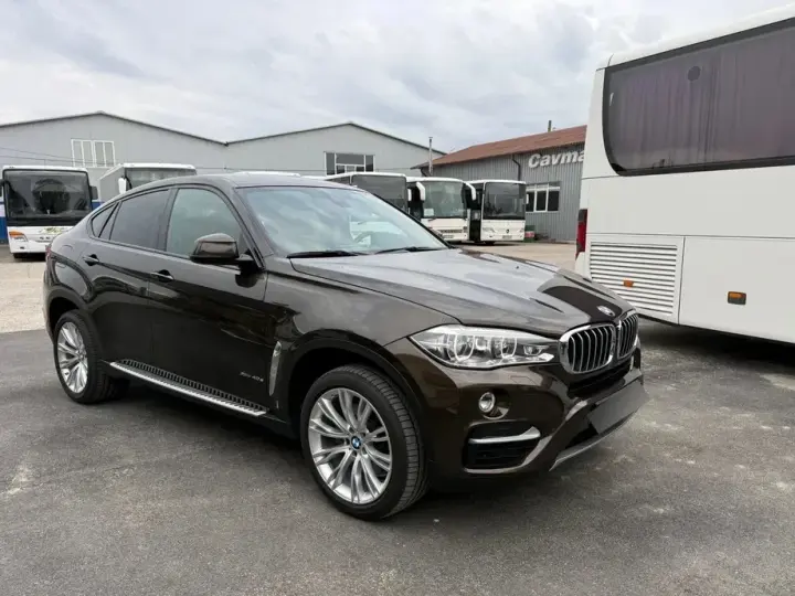 BMW X6 F16