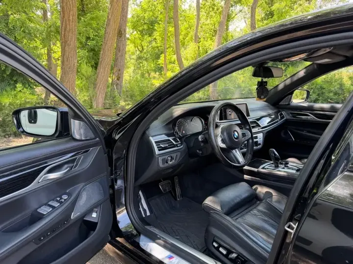 BMW Seria 7 G11/G12