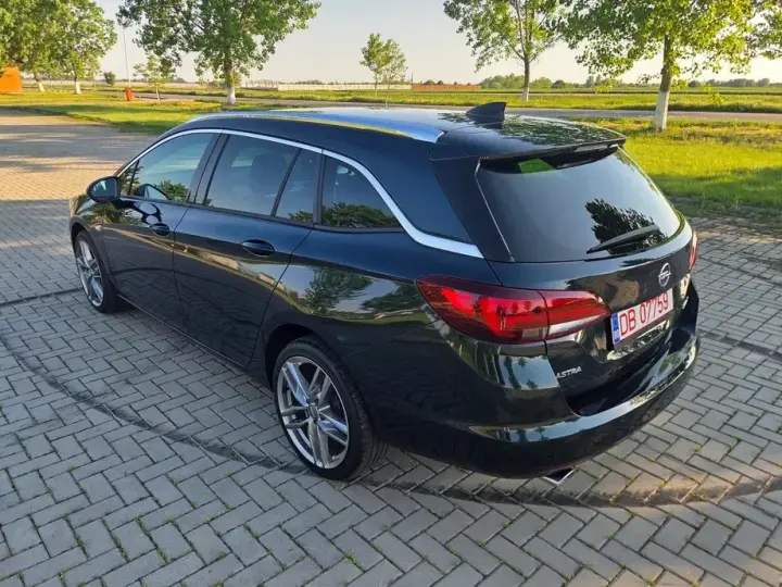 Opel Astra K 1.6 BiTurbo D Start/Stop Innovation