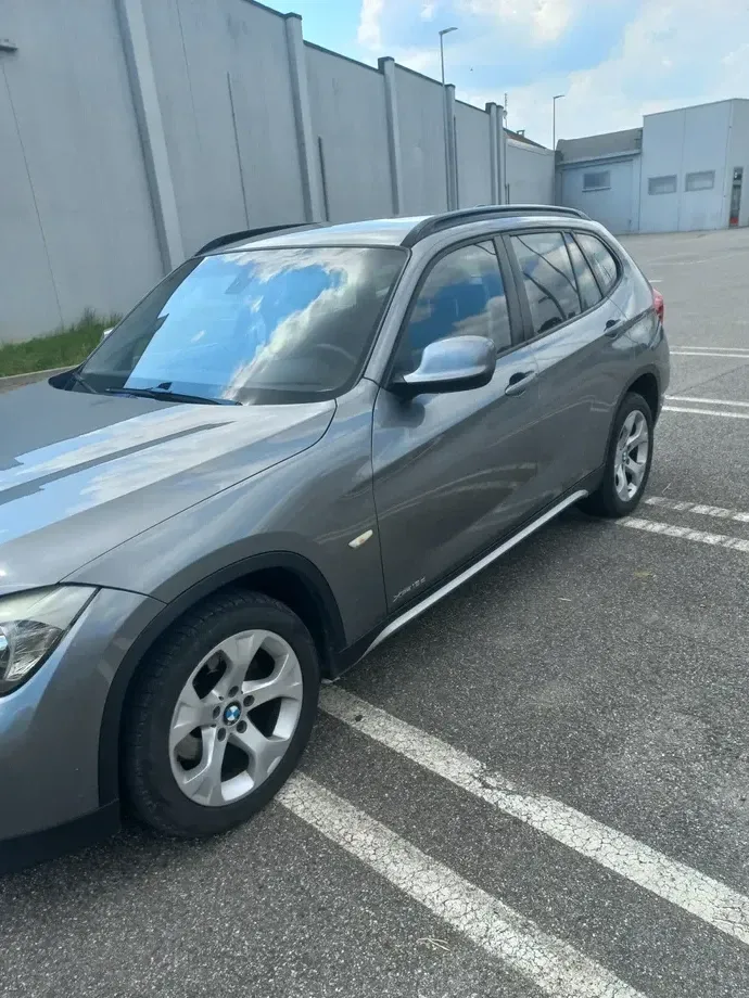 BMW X1 E84 xDrive18d — imagine 2