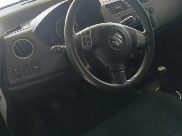 Suzuki Swift I 1.3 Club