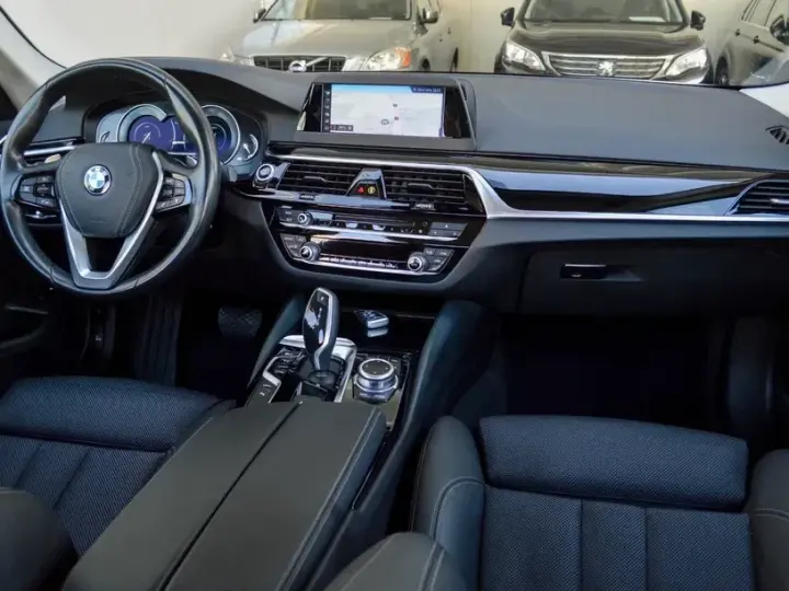BMW Seria 5 G30/G31 530e Aut. Luxury Line