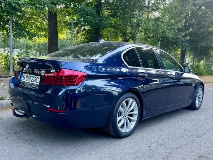 BMW Seria 5 F10/F11/F07 ver-525d-xdrive-at
