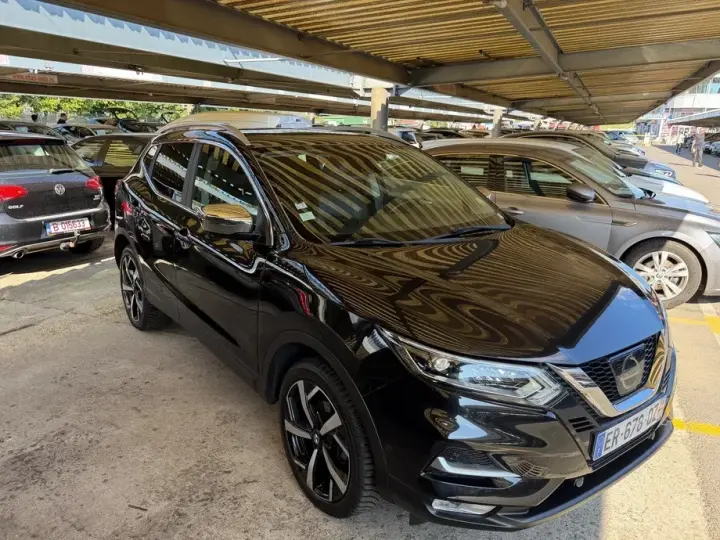 Nissan Qashqai 1.6 DCI ALL-MODE 4x4i TEKNA+