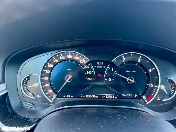 BMW Seria 5 G30/G31 [2017 - Prezent] 520d AT