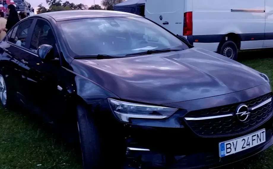 Opel Insignia B 1.5 Business — imagine 2