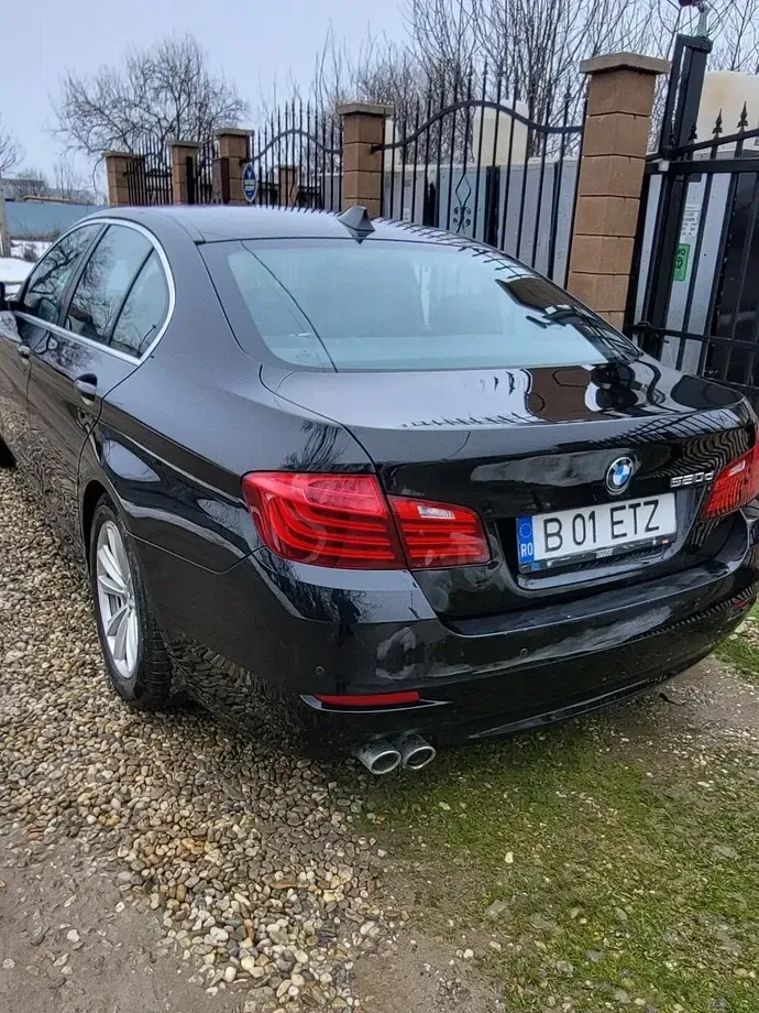 BMW Seria 5 F10/F11/F07 520d Aut. — imagine 6