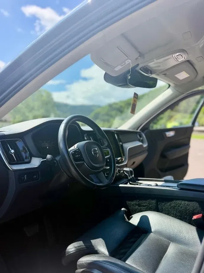 Volvo XC 60 II — imagine 6