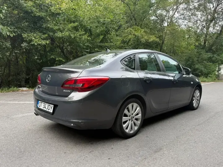 Opel Astra J 1.4 ECOTEC Turbo Start/Stop Enjoy
