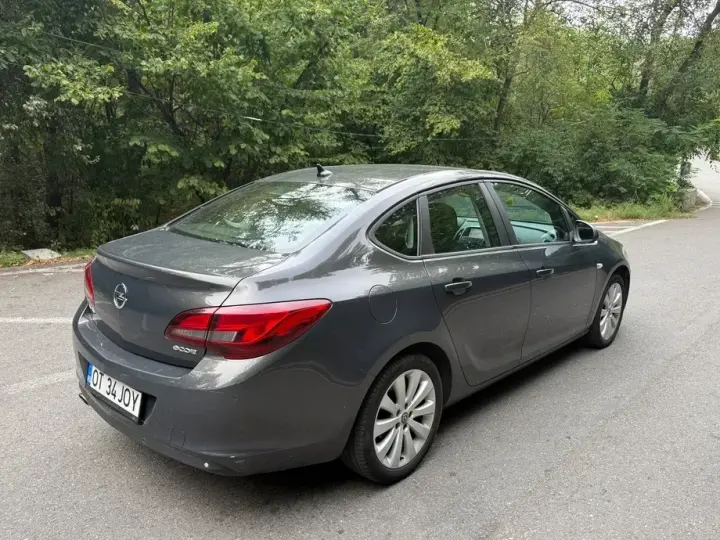 Opel Astra J 1.4 ECOTEC Turbo Start/Stop Enjoy