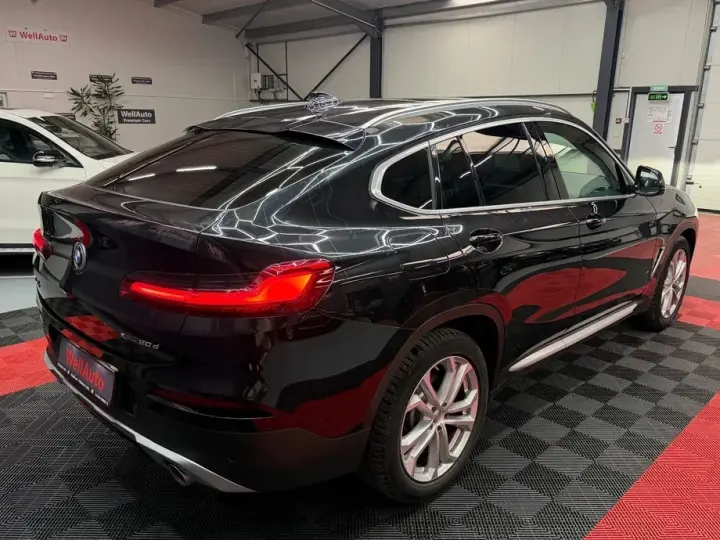 BMW X4 G02 xDrive20d xLine