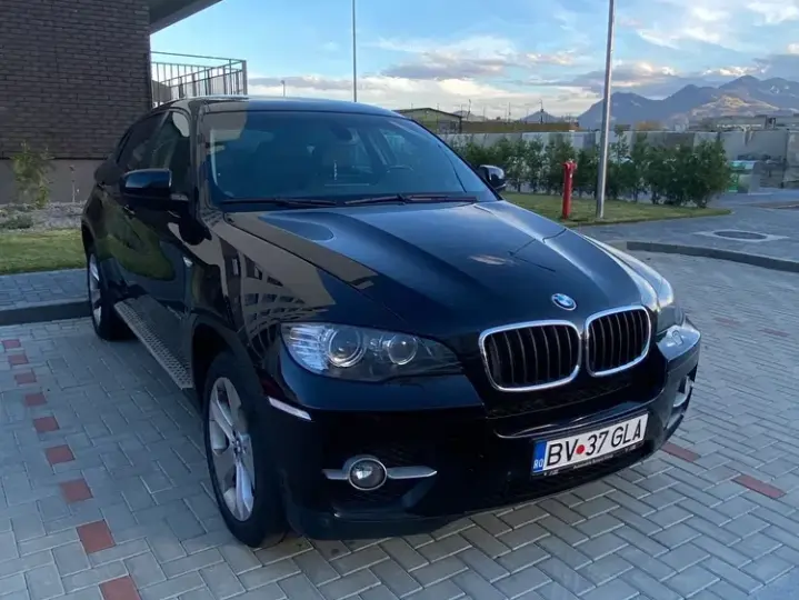 BMW X6