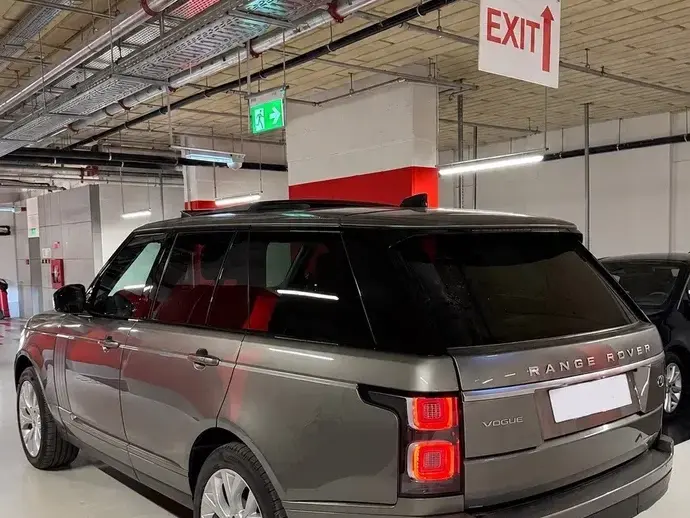 Land Rover Range Rover 3.0L SDV6 Vogue