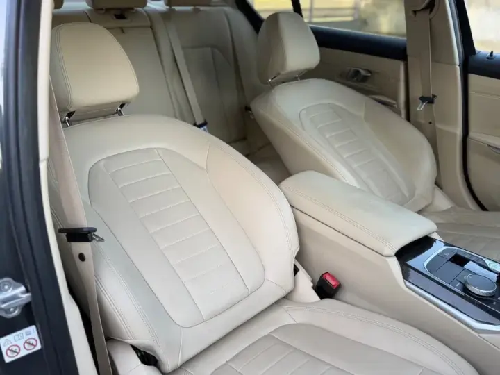 BMW Seria 3 G20/G21 318d Aut. Luxury Line