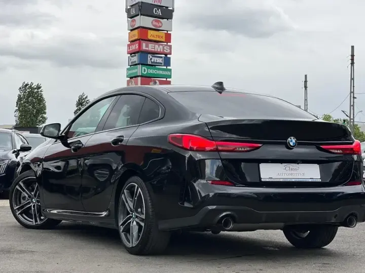 BMW Seria 2 220d xDrive AT