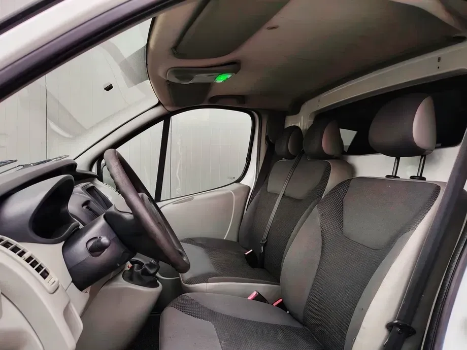 Opel Vivaro L1H1 DPF — imagine 6