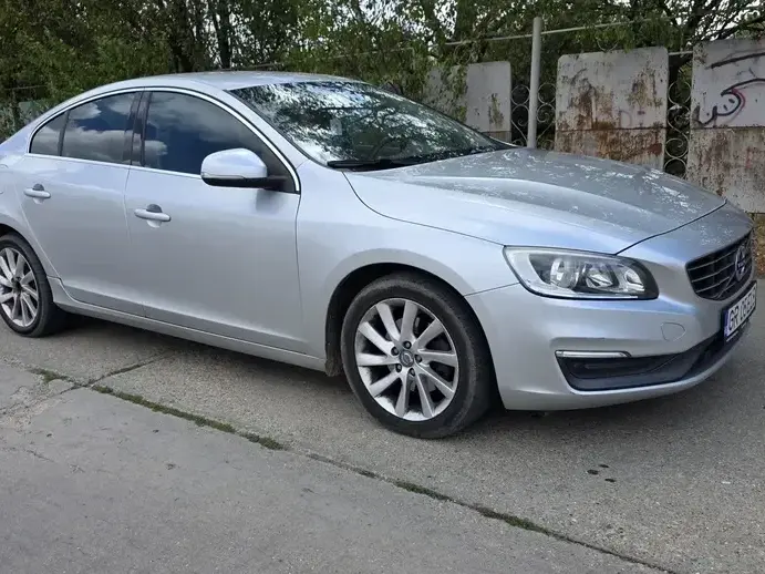 Volvo S60 II DRIVe Start-Stop Basic
