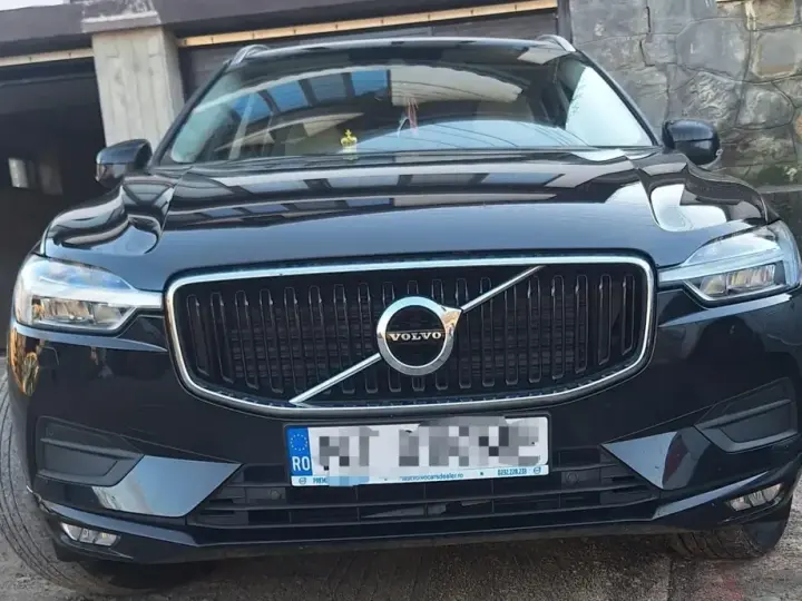Volvo XC 60 II D5 AWD Momentum