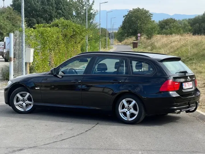 BMW Seria 3 318d
