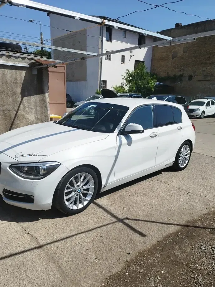 BMW Seria 1 F20/F21 116i — imagine 3
