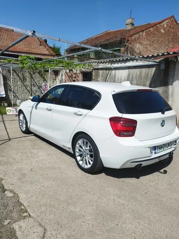 BMW Seria 1 F20/F21 116i — imagine 5