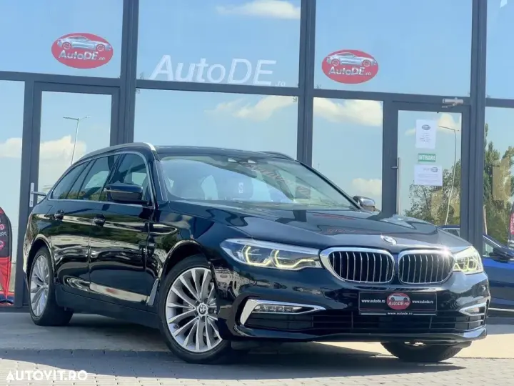 BMW Seria 5 G30/G31 [2017 - Prezent] 520d Aut. Luxury Line