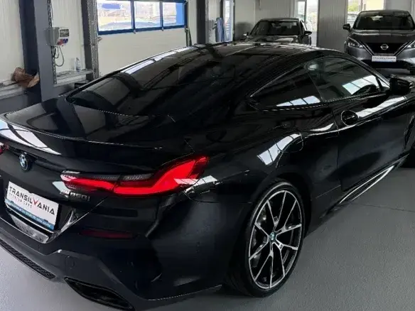 BMW M8 M850i xDrive