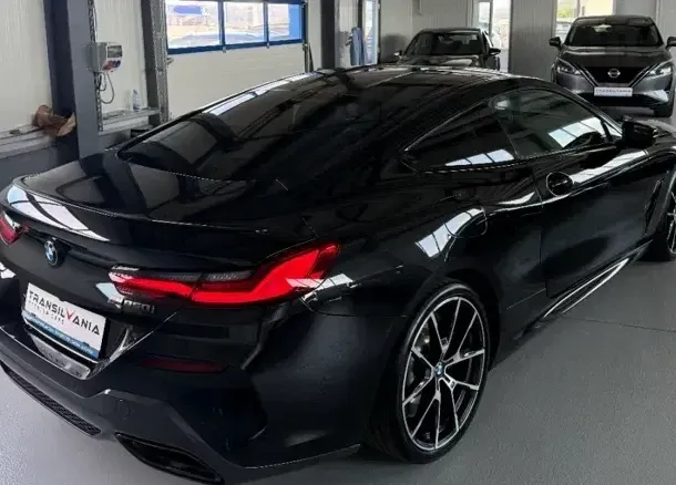 BMW M8 M850i xDrive — imagine 3