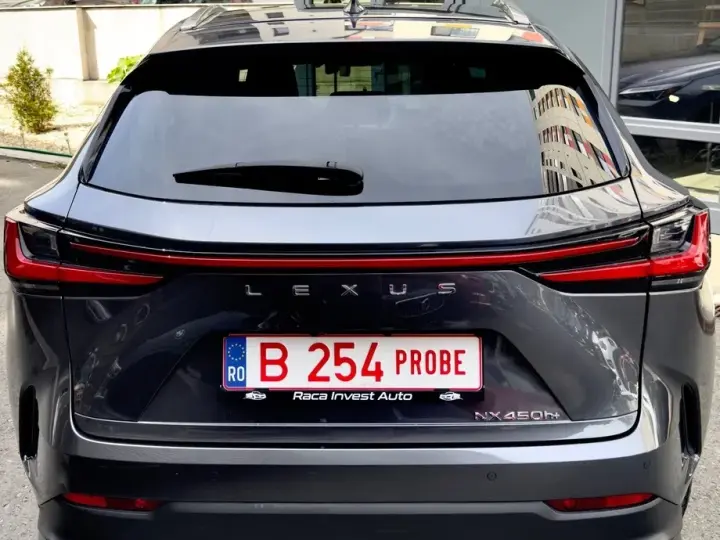 Lexus NX II 450h+ E-FOUR Luxury-Paket