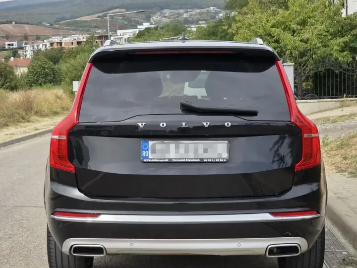 Volvo XC 90