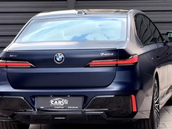 BMW Seria 7 G70
