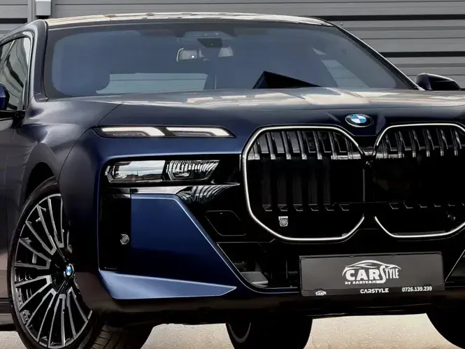 BMW Seria 7 G70