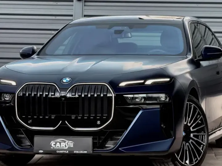 BMW Seria 7 G70