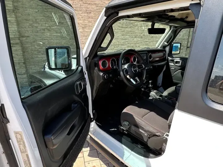 Jeep Wrangler 2.0 AT8 4WD Rubicon