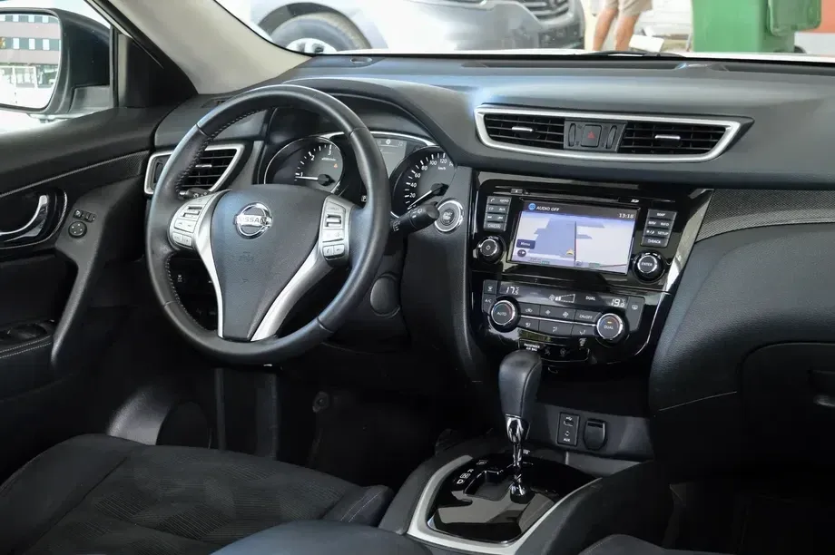 Nissan X-Trail 2.0 dCi Xtronic N-Connecta — imagine 4