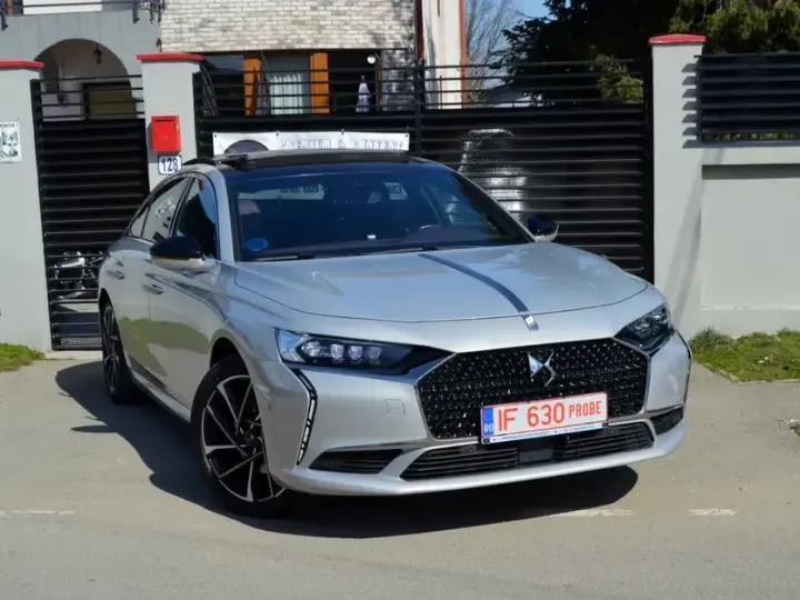 DS Automobiles DS 9