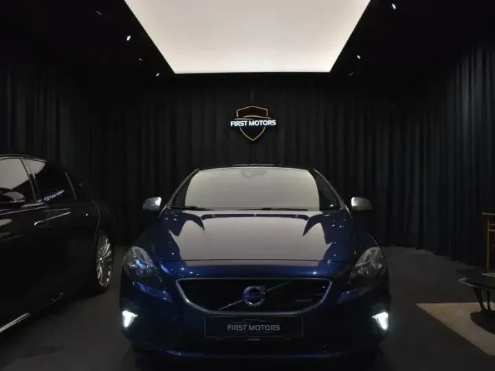 Volvo V40 D3 R-Design