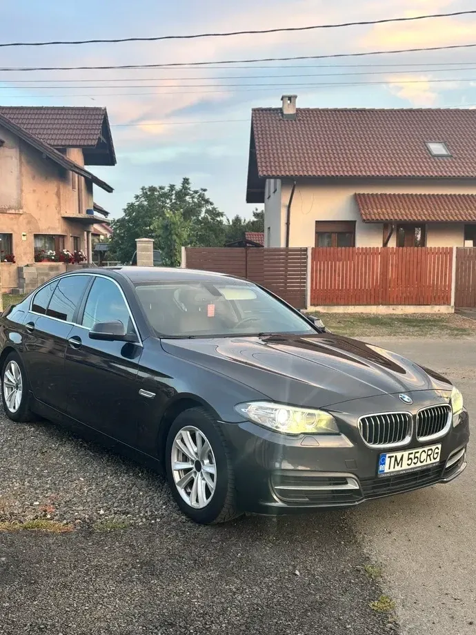 BMW Seria 5 520d Aut. — imagine 4