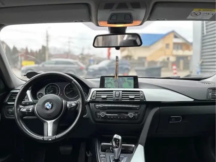 BMW Seria 3 F30/F31/F34 [2011 - 2019] 320d Efficient Dynamic Edition Aut.