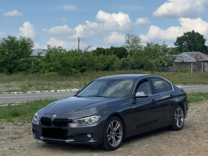 BMW Seria 3 F30/F31/F34 [2011 - 2019] 320d Efficient Dynamic Edition Aut.