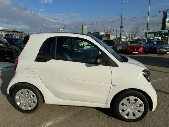smart fortwo — imagine 5