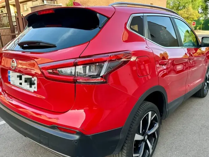 Nissan Qashqai II 1.2 DIG-T Start/Stop X-TRONIC Tekna