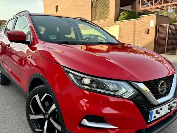Nissan Qashqai II 1.2 DIG-T Start/Stop X-TRONIC Tekna