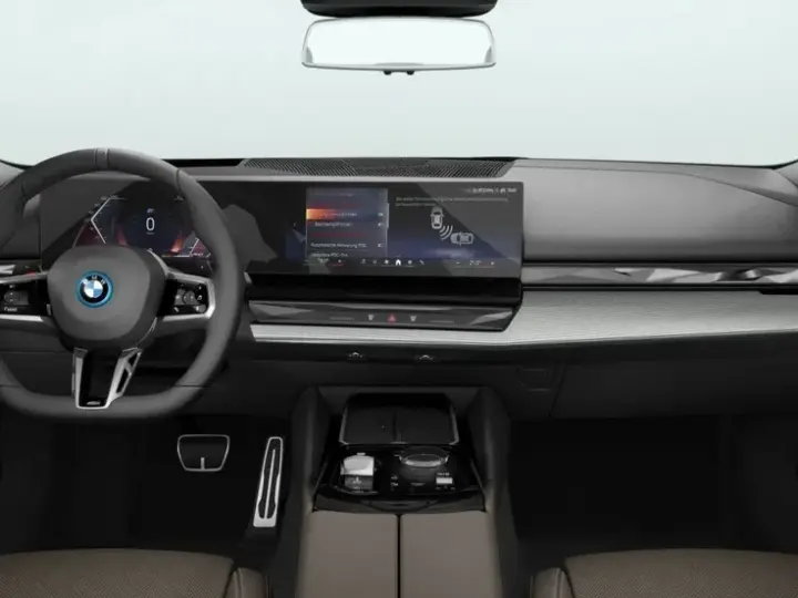 BMW Seria 5 G60/G61 530e xDrive Aut.