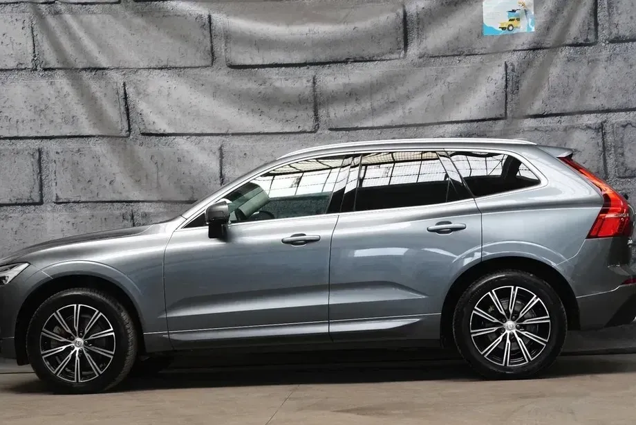 Volvo XC 60 D5 AWD Inscription — imagine 3