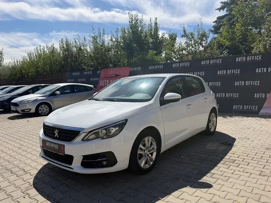 Peugeot 308 1.2 L PureTech Turbo S&S EAT8 Active Pack — imagine 4