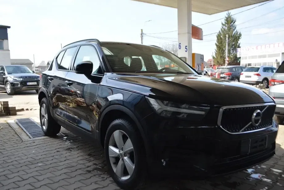 Volvo XC 40 D3 Geartronic — imagine 4